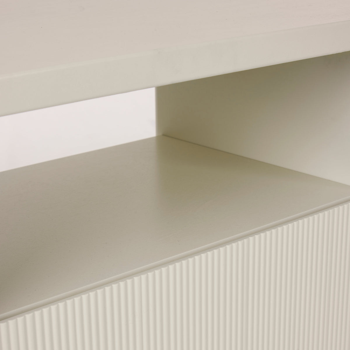 Darla Oat Bedside Table
