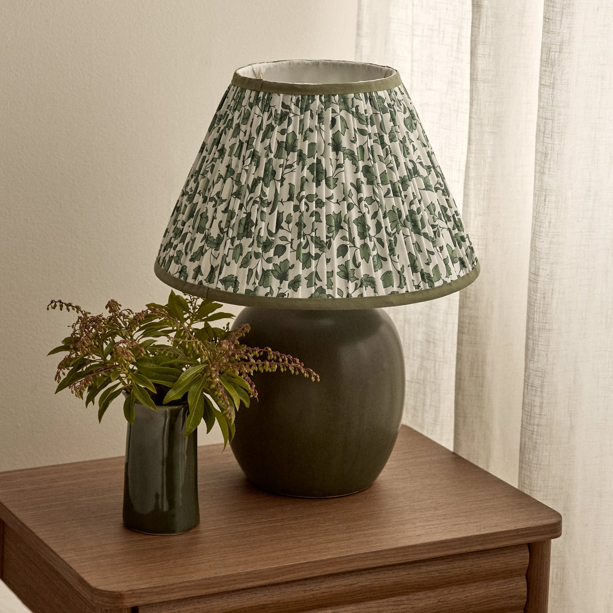 Elma Green Pleated Table Lamp