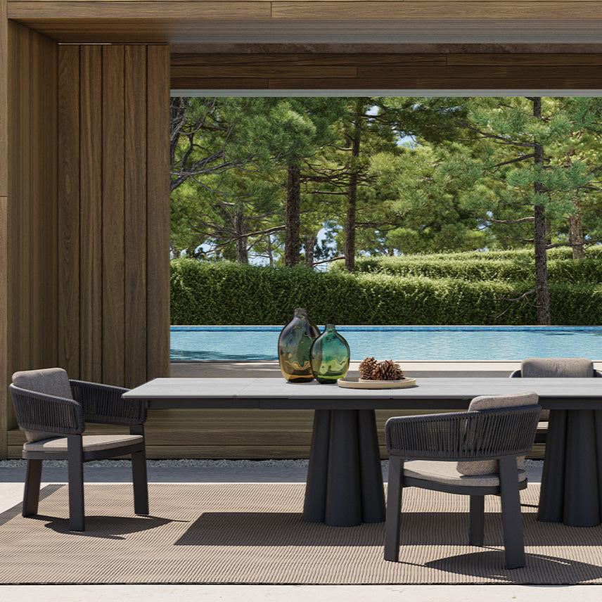 Kelsey Extendable Outdoor Dining Table - Light Grey