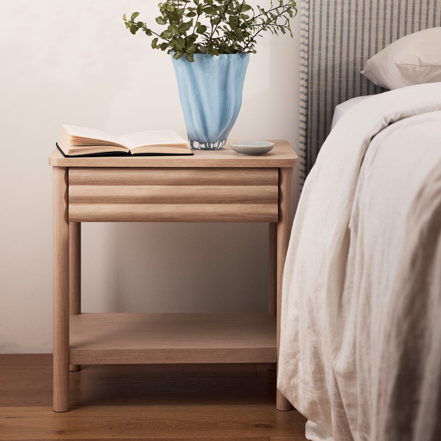 Zander Light Oak Bedside Table