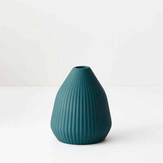 Nessie Vase Small - Olan Living
