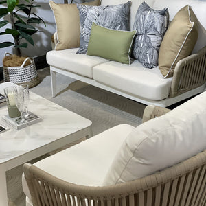 Choosing the Perfect Outdoor Furniture Fabrics: Style, Durability, and Comfort - Olan Living