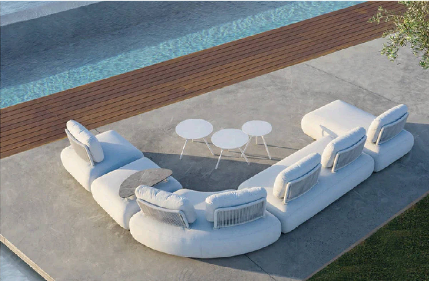 Outdoor Daybeds and Long Chair Outdoor Furniture