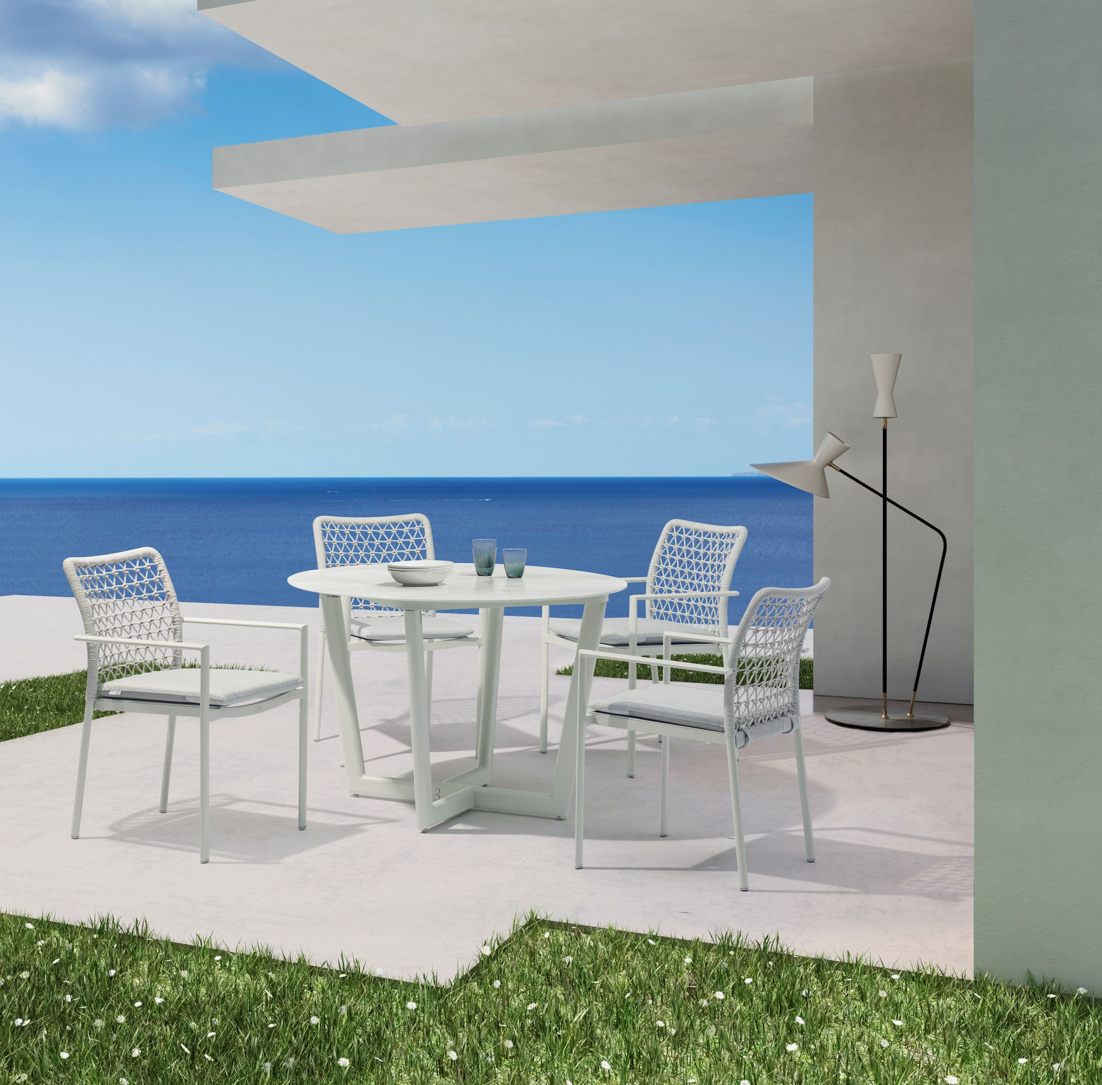 Outdoor Dining Chairs