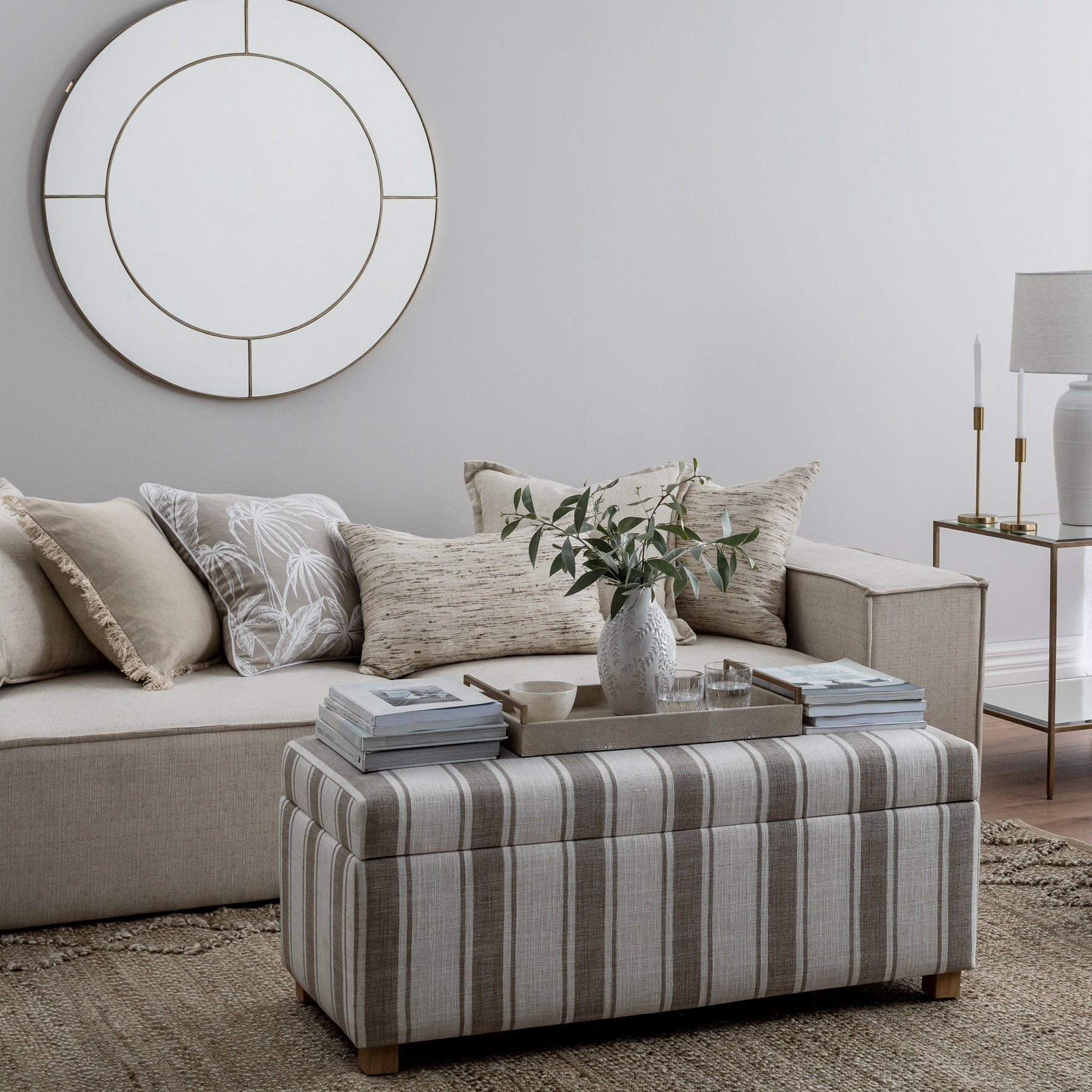 Lawrence Gold Round Mirror