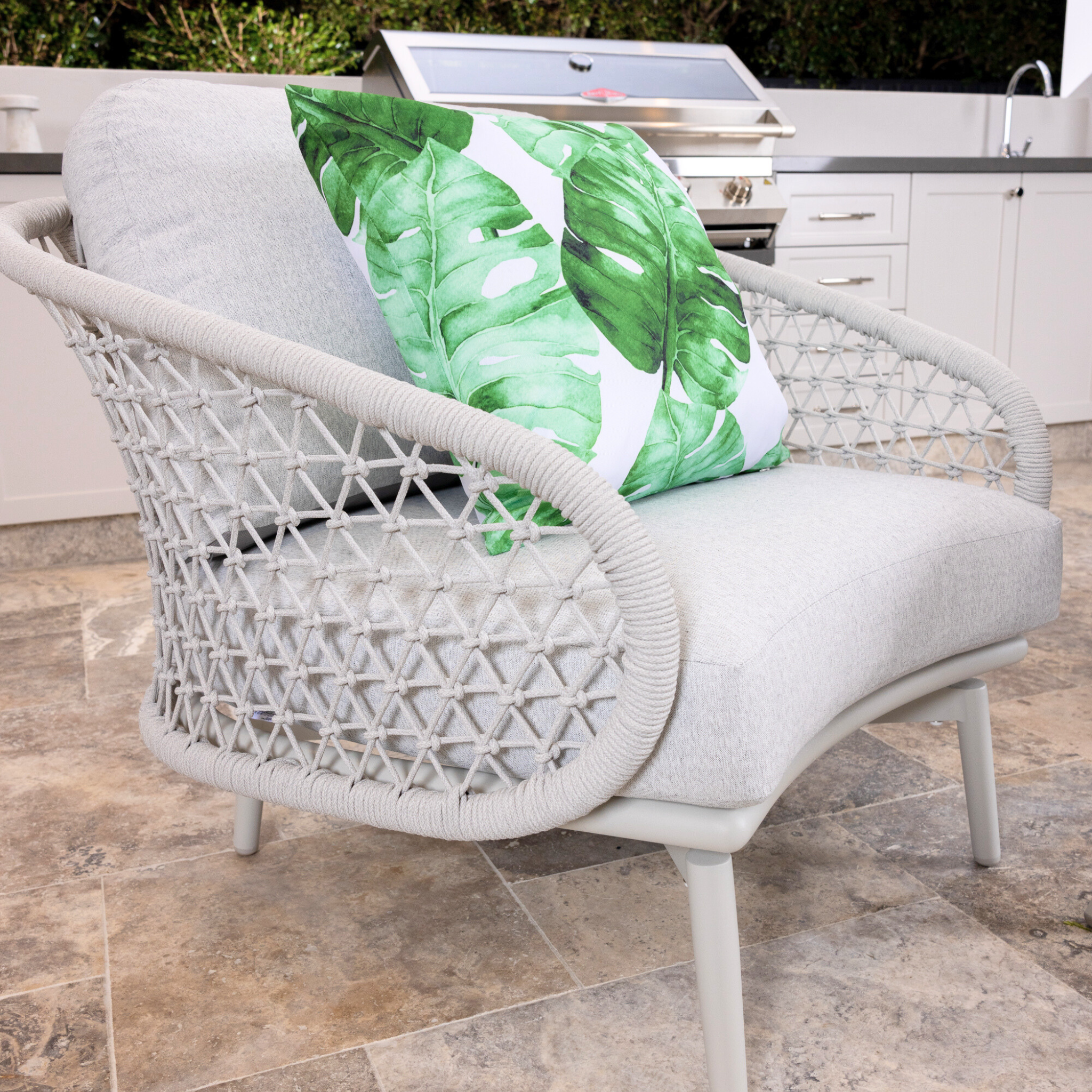 Verona Outdoor Lounge Chair - Light Grey