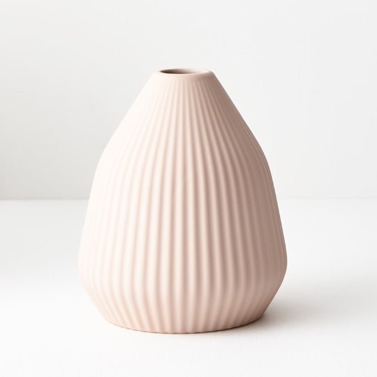 Nessie Vase Medium - Olan Living
