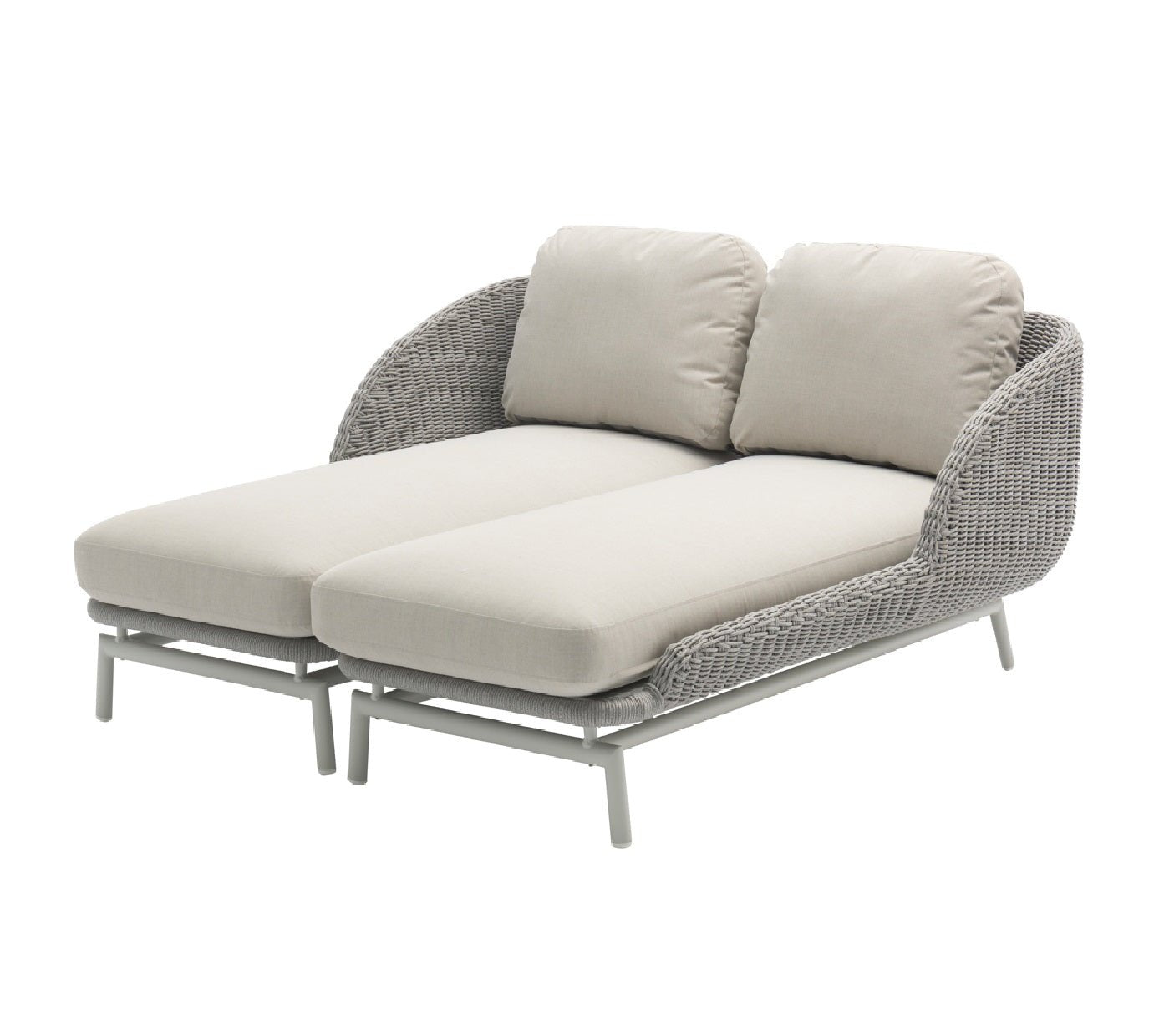 Contemporary and stylish outdoor chaise.